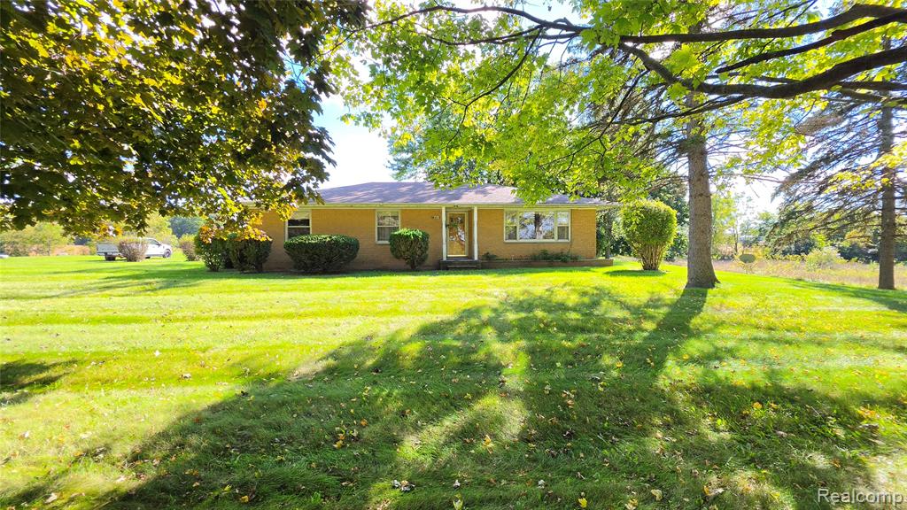 8251 W Ellsworth Road, Ann Arbor, MI 48103