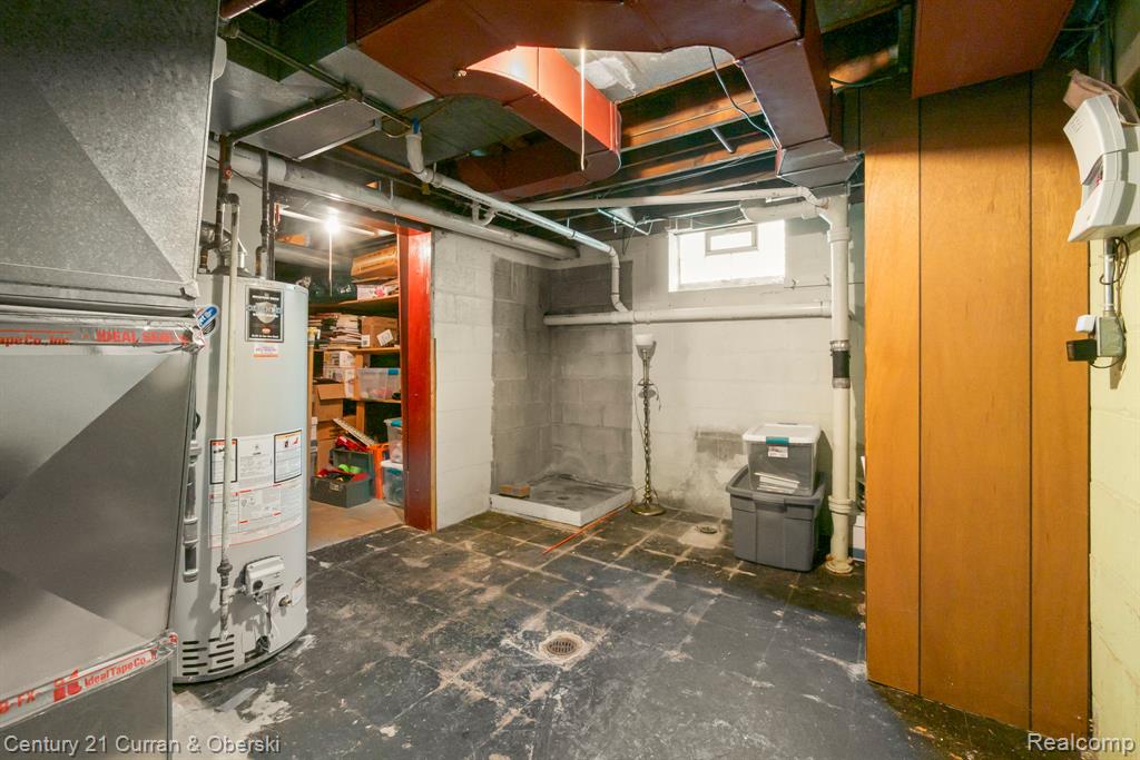551 N Evergreen Street, Plymouth, MI 48170 — Photo 33