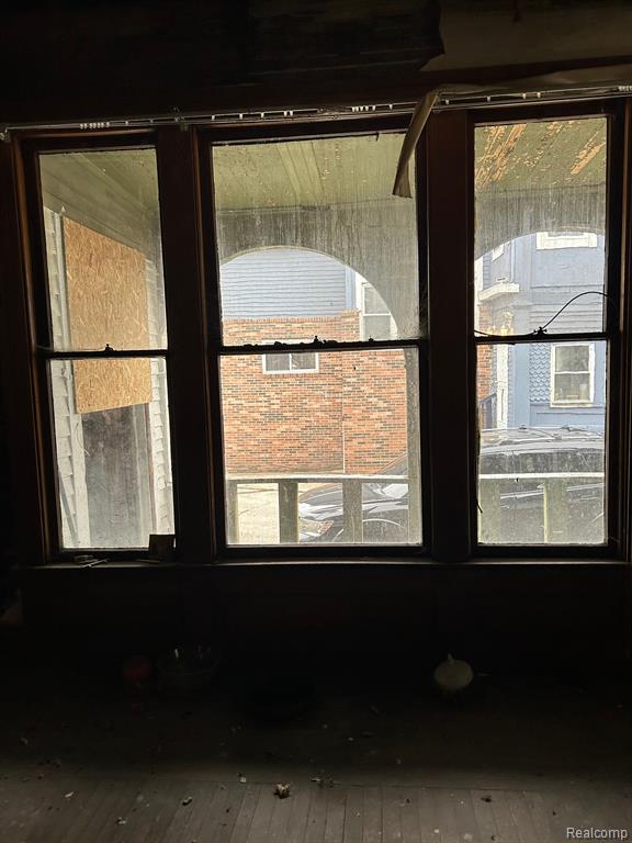 903 E HOLLAND Avenue, Saginaw, MI 48601 — Photo 15