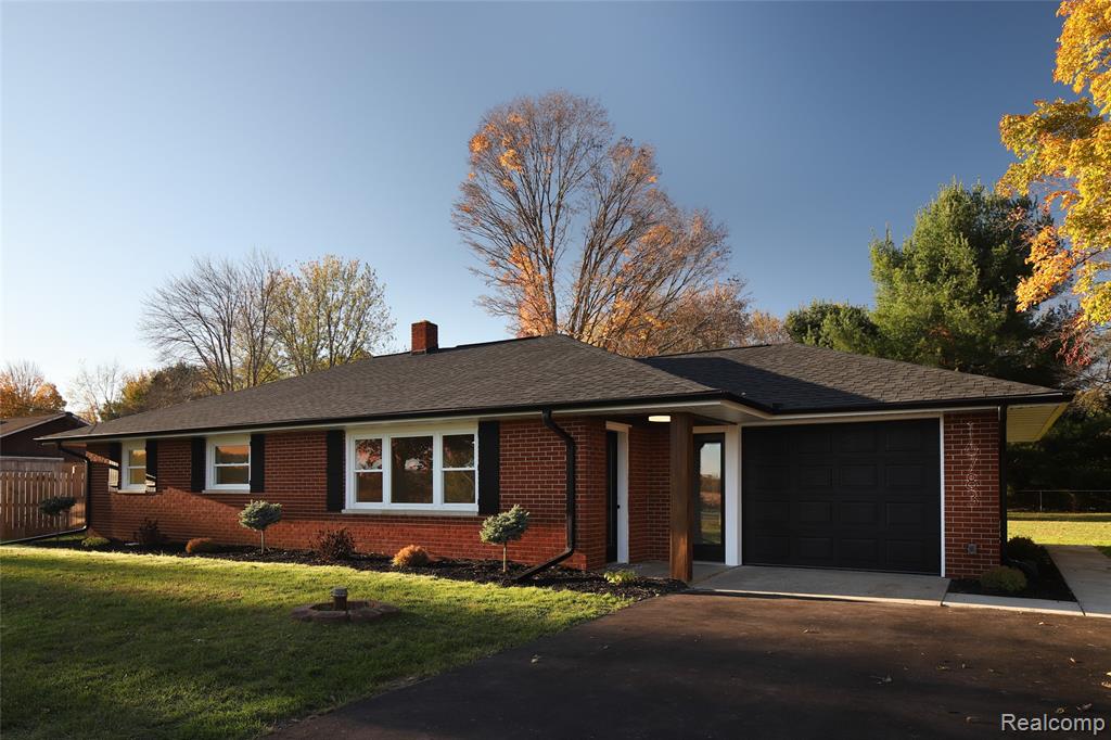 16783 E Augusta Drive, Augusta, MI 49012 — Photo 3