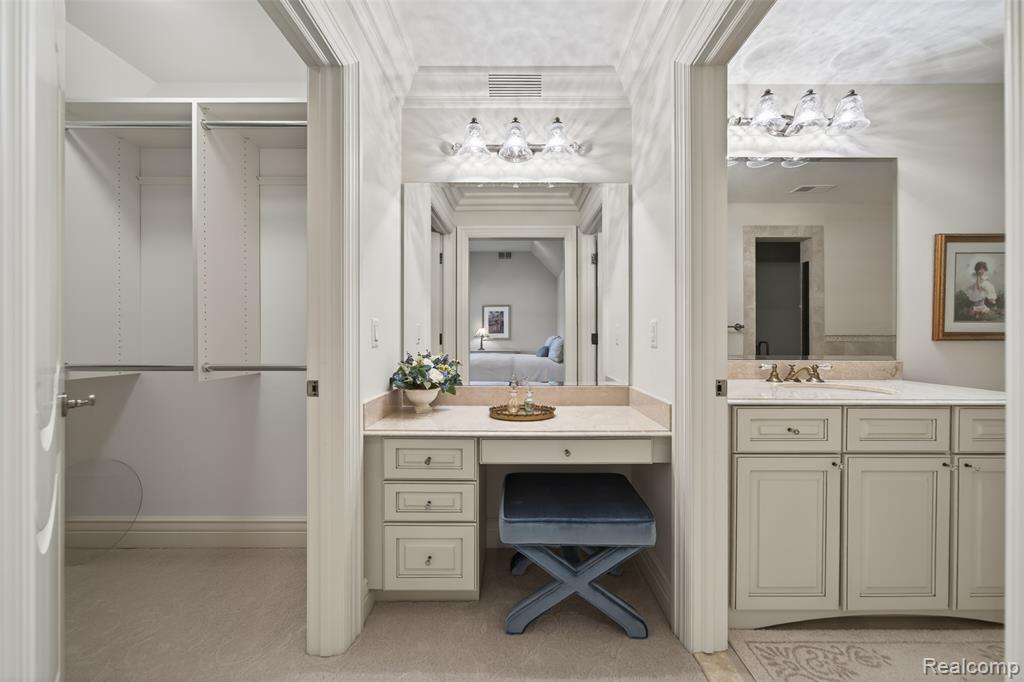 6265 Dakota Circle, Bloomfield Hills, MI 48301 — Photo 42
