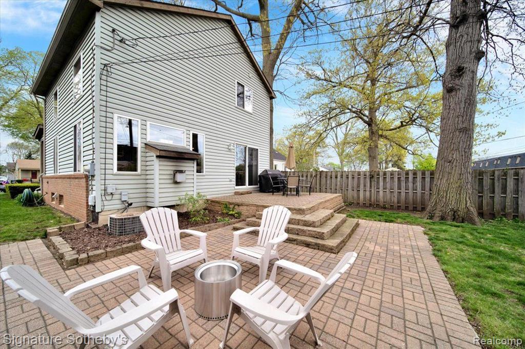 922 SYMES Avenue, Royal Oak, MI 48067 — Photo 28