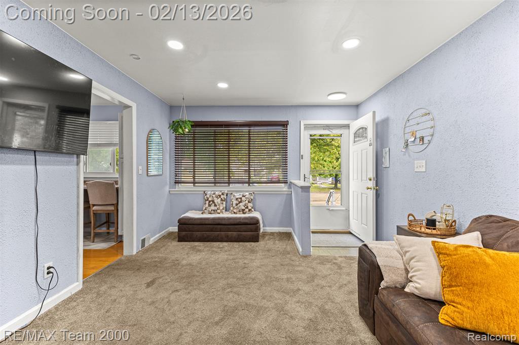4940 Mayfair Street, Dearborn Heights, MI 48125 — Photo 5