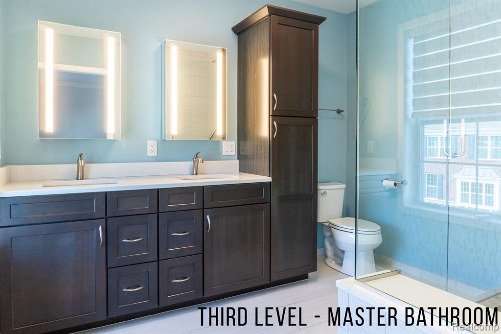2836 RIDINGTON Road, Ann Arbor, MI 48105 — Photo 54