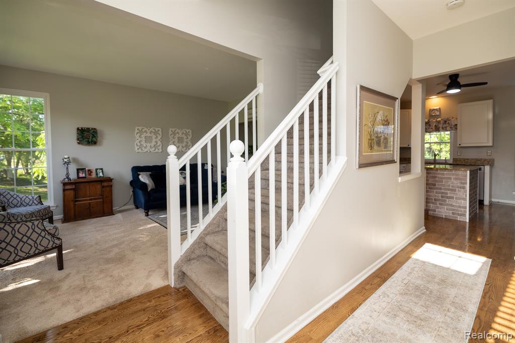 3094 Waldon Park Drive, Orion, MI — Photo 18