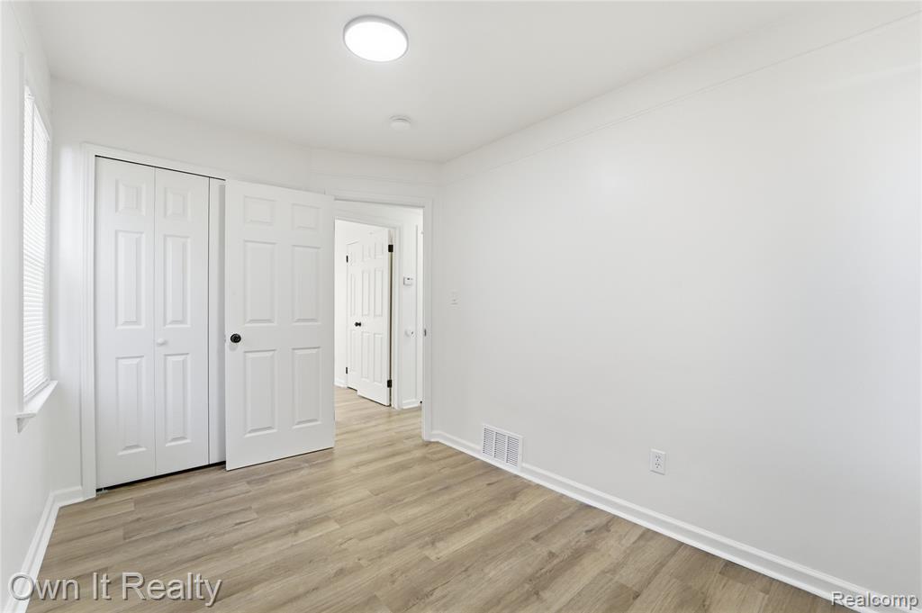 6341 Lodewyck Street, Detroit, MI 48224 — Photo 13