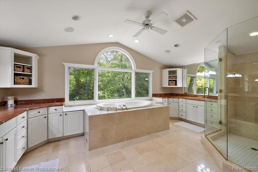 31307 Sleepy Hollow Lane, Franklin, MI 48025 — Photo 44