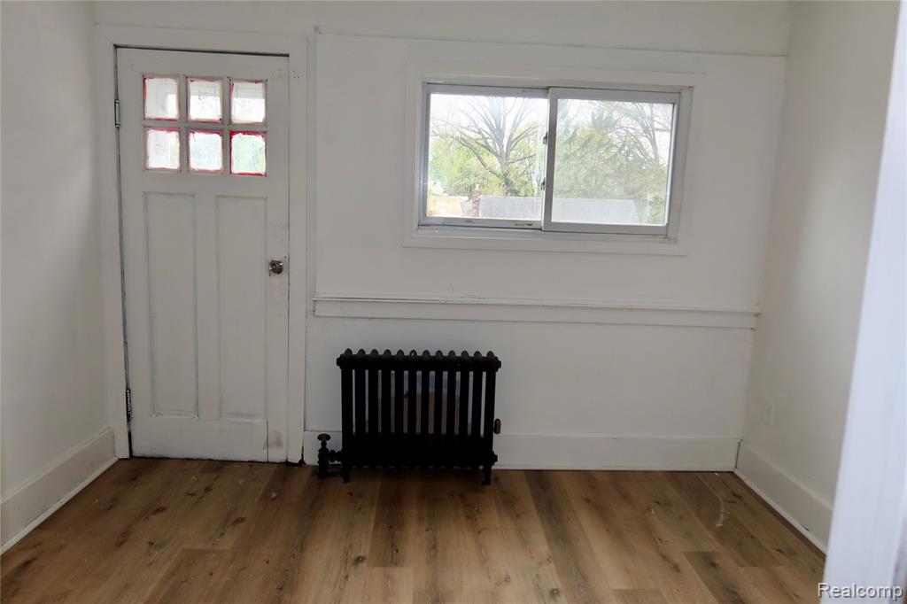 8469 Westminster Avenue, Warren, MI 48089 — Photo 18