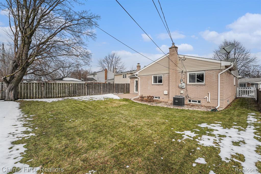 39857 Edmundton Drive, Canton, MI 48187 — Photo 25