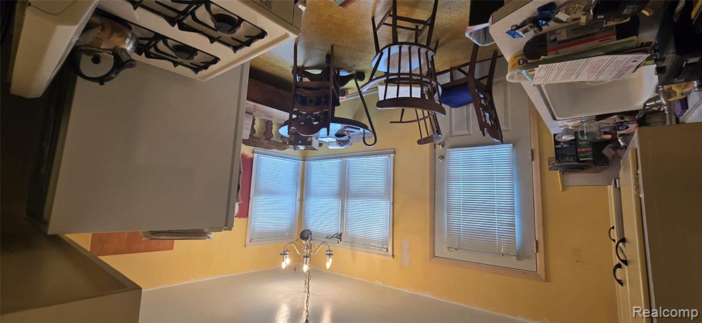 7048 Deering Street, Garden City, MI — Photo 13
