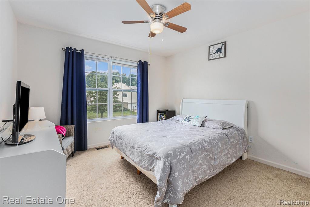 42802 N CUMBERLAND Drive, Van Buren, MI 48111 — Photo 25