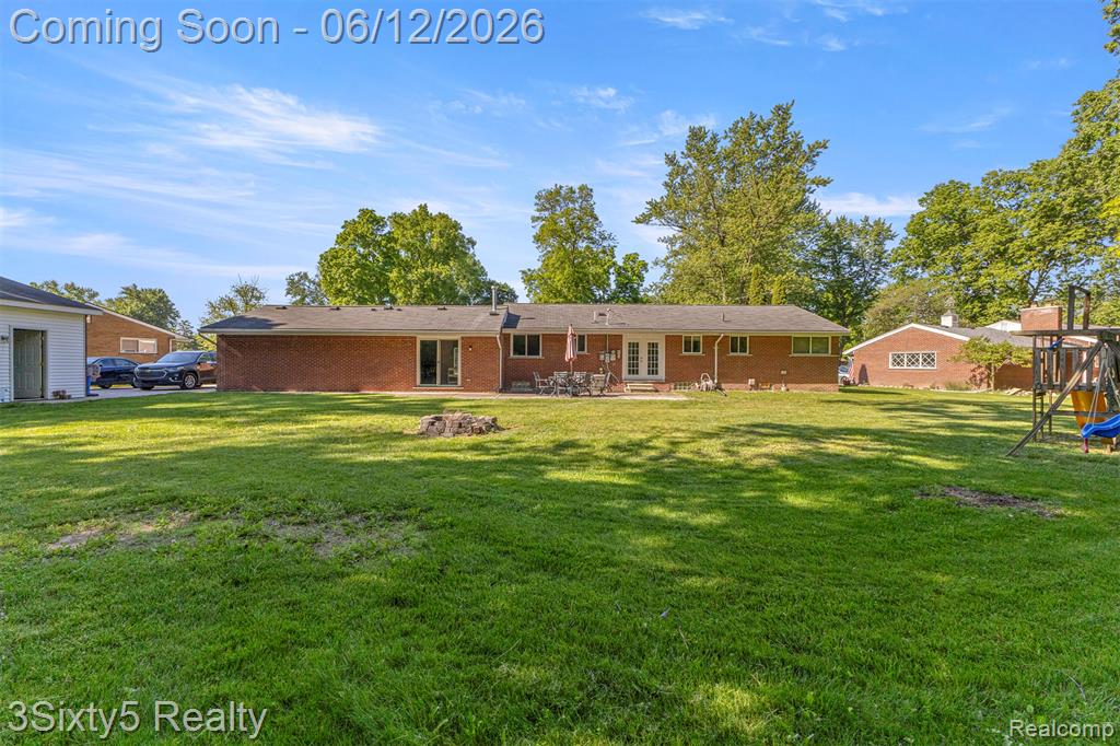 7714 Bournemouth Avenue, Grosse Ile, MI 48138 — Photo 49