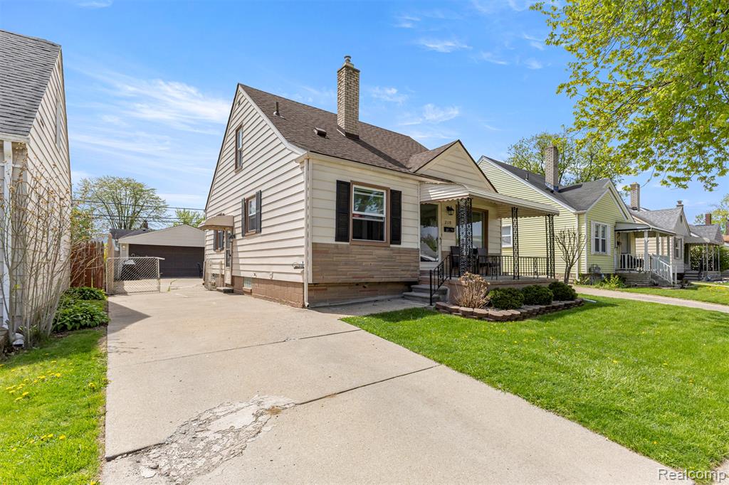 2119 White Avenue, Lincoln Park, MI 48146 — Photo 2