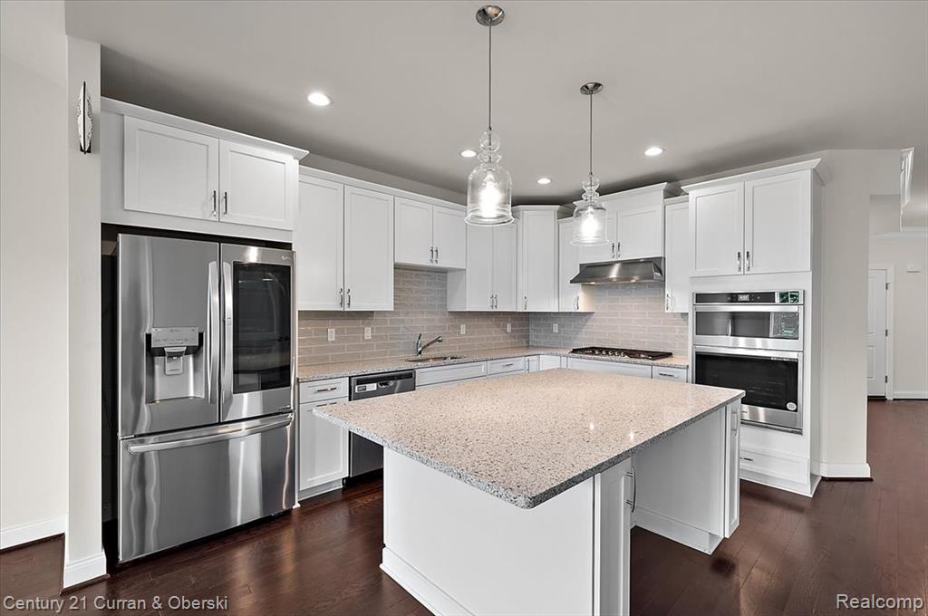 42749 Cardinal Way, Novi, MI — Photo 11
