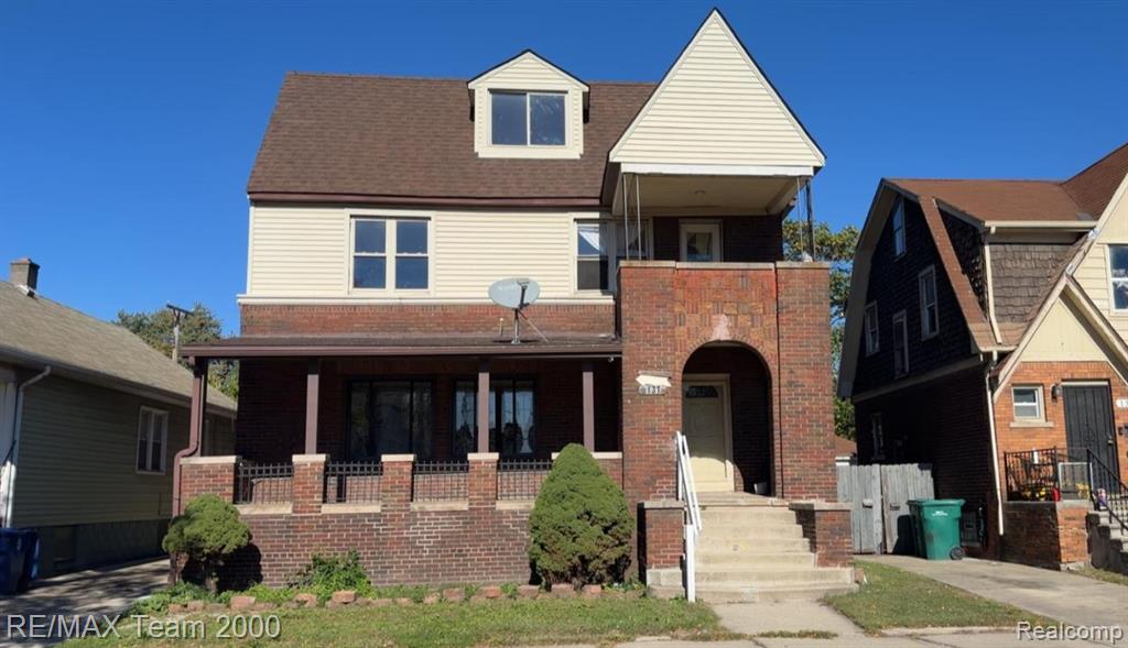 131 Maple St Unit #2, River Rouge, MI 48218