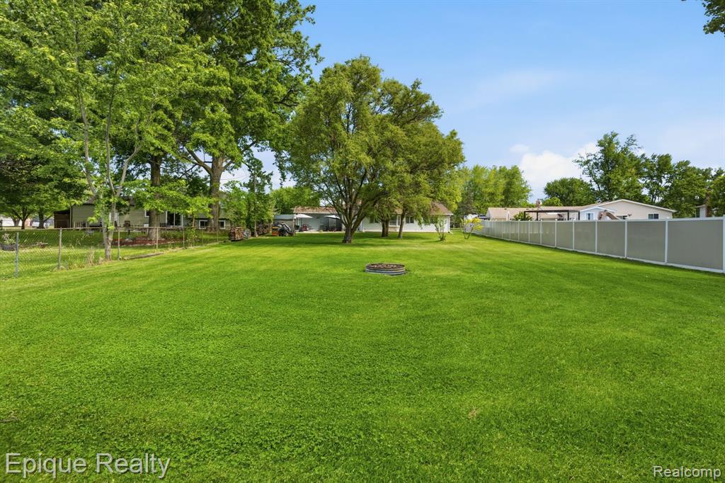 48132 Pheasant Street, New Baltimore, MI 48047 — Photo 24