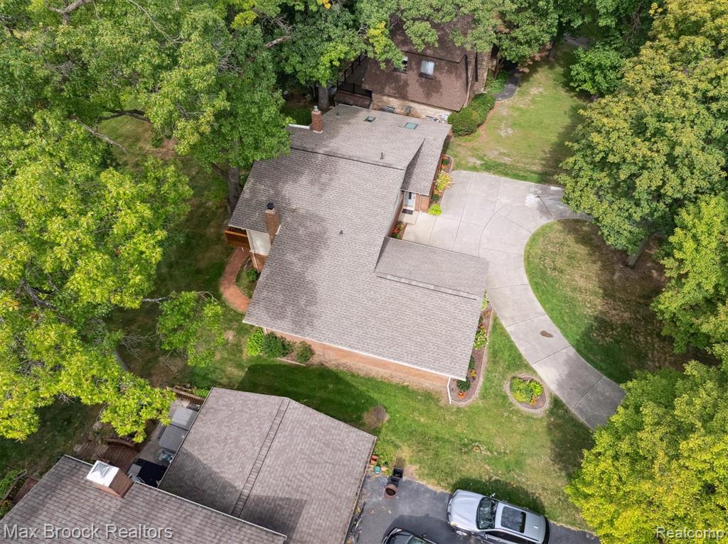 6026 Venice Drive, Commerce Twp, MI 48382 — Photo 47