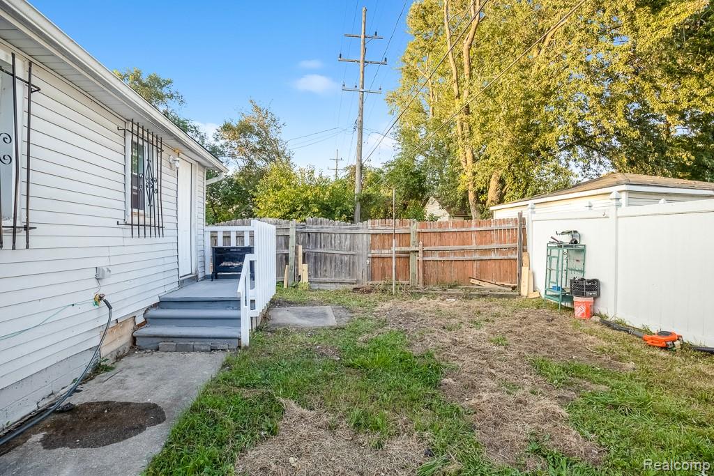 6426 Artesian Street, Detroit, MI 48228 — Photo 7