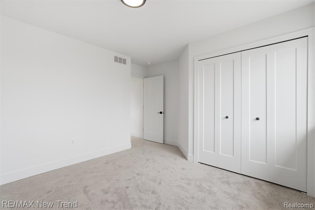 321 Dean Street, Milford, MI 48381 — Photo 40