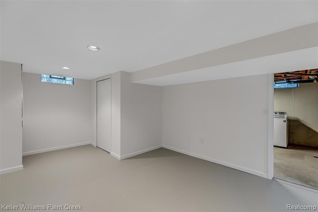 800 Lockwood Road, Royal Oak, MI 48067 — Photo 10