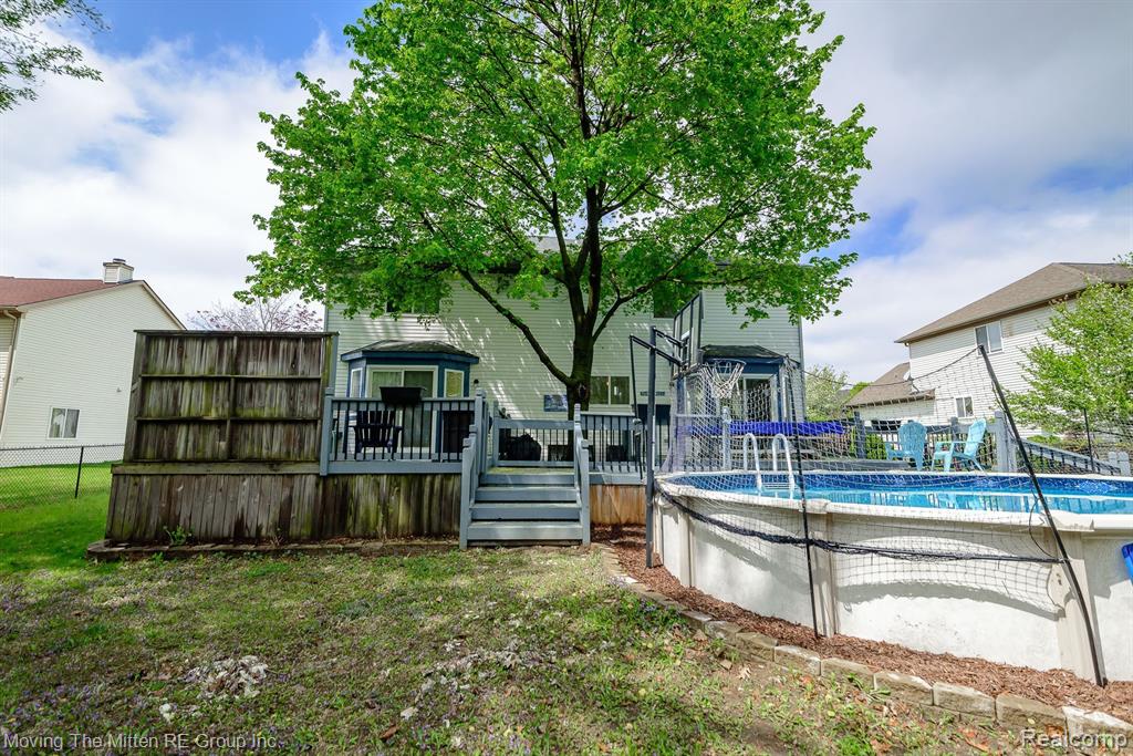 7231 AMANDA Drive, Belleville, MI 48111 — Photo 46