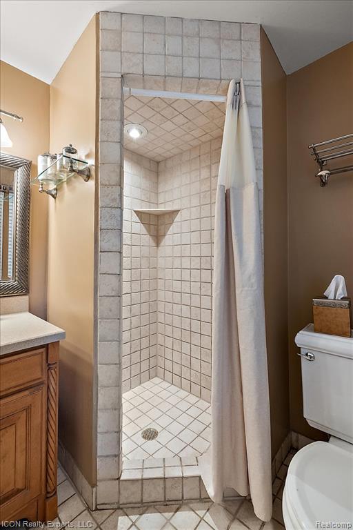 746 Birch Tree Lane, Rochester Hills, MI 48306 — Photo 44