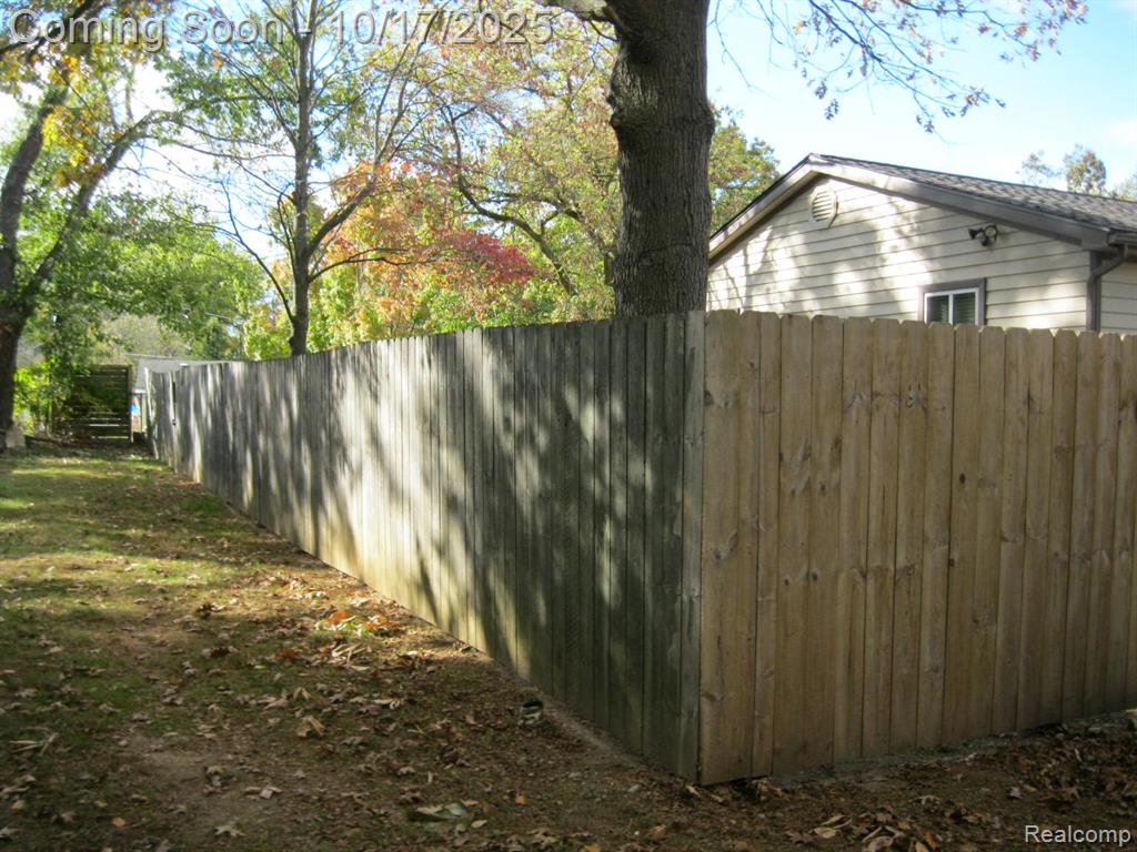 4491 Ormond Road, White Lake, MI 48383 — Photo 11