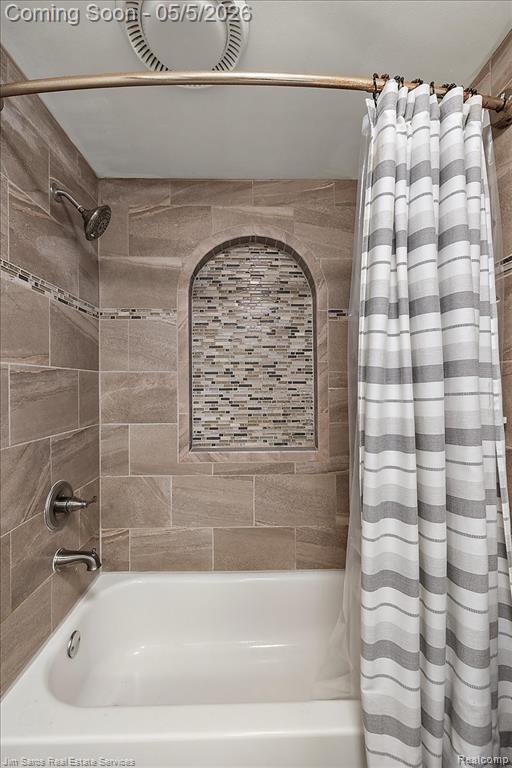 22470 Wildwood Street, Saint Clair Shores, MI 48081 — Photo 24