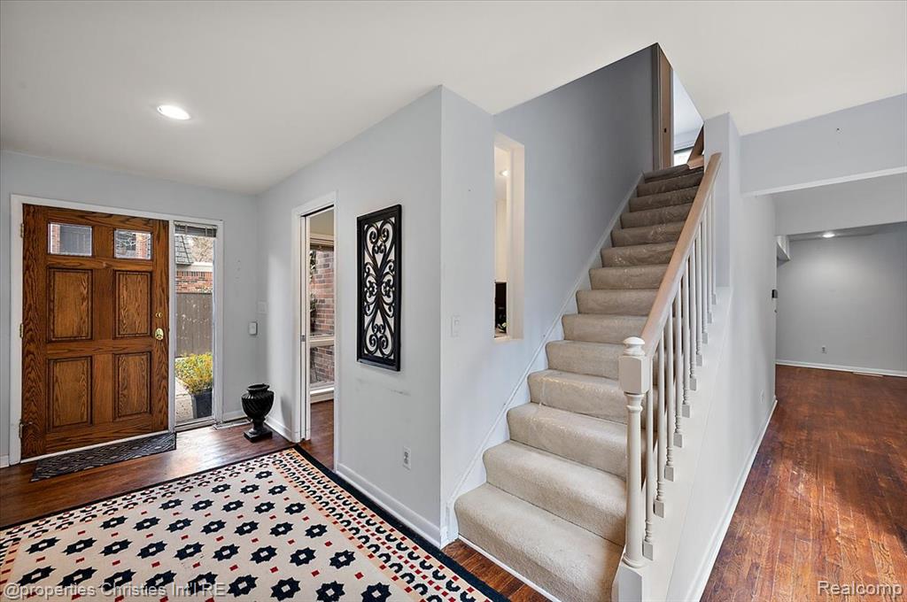 971 Stratford Lane, 22, Bloomfield Hills, MI 48304 — Photo 34