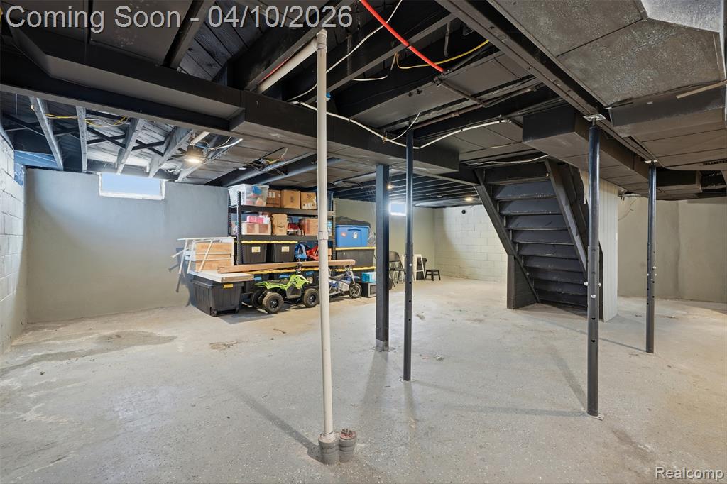 16600 Avon Avenue, Detroit, MI 48219 — Photo 35