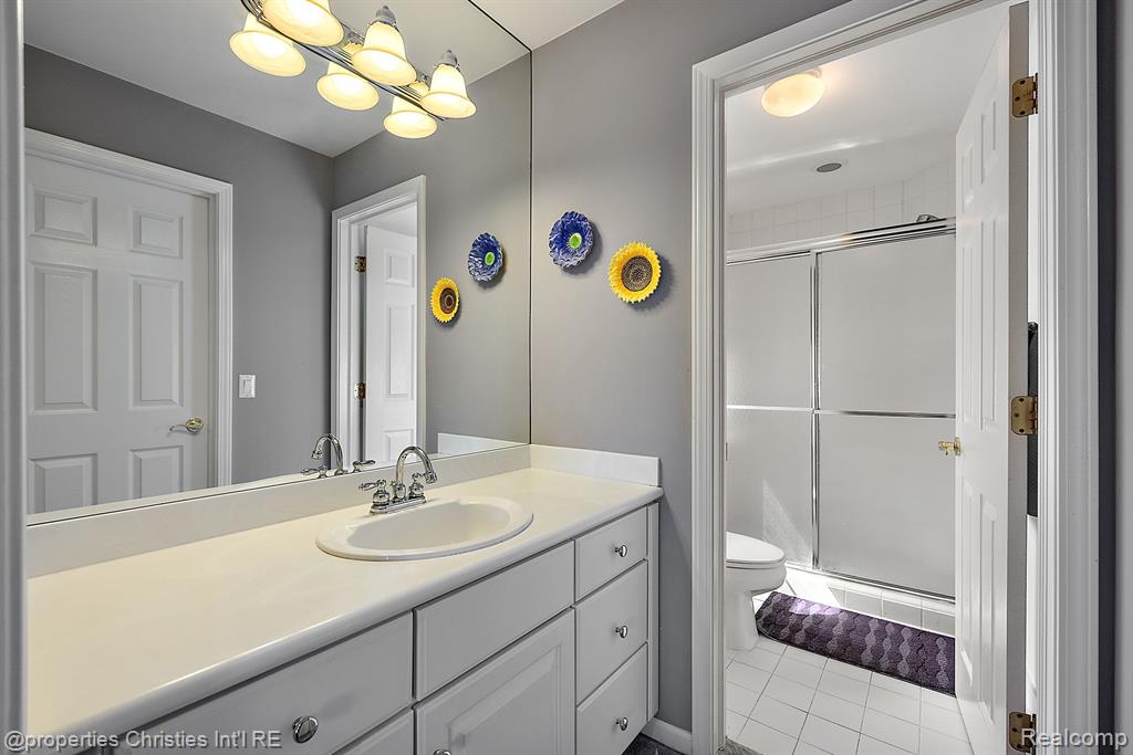 6811 BLAKEWOOD, West Bloomfield, MI — Photo 80