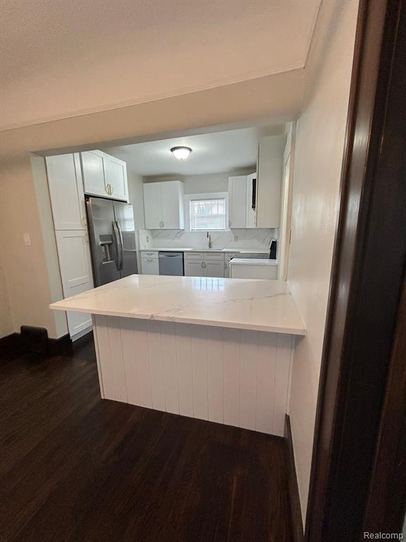 425 W Iroquois Road, Pontiac, MI 48341 — Photo 11