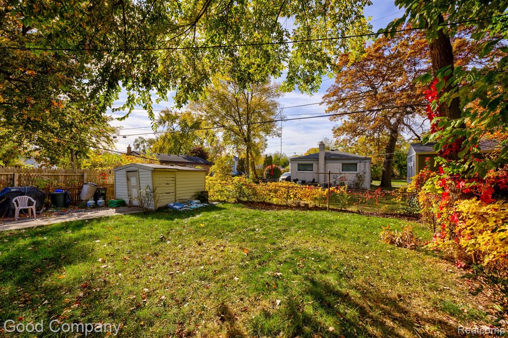 21395 GARDEN Lane, Ferndale, MI 48220 — Photo 21