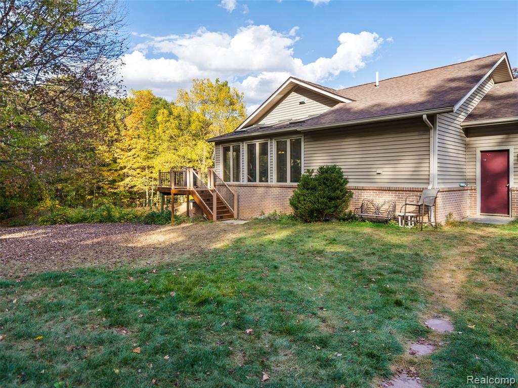7286 Pine Knob Road, Clarkston, MI 48348 — Photo 5
