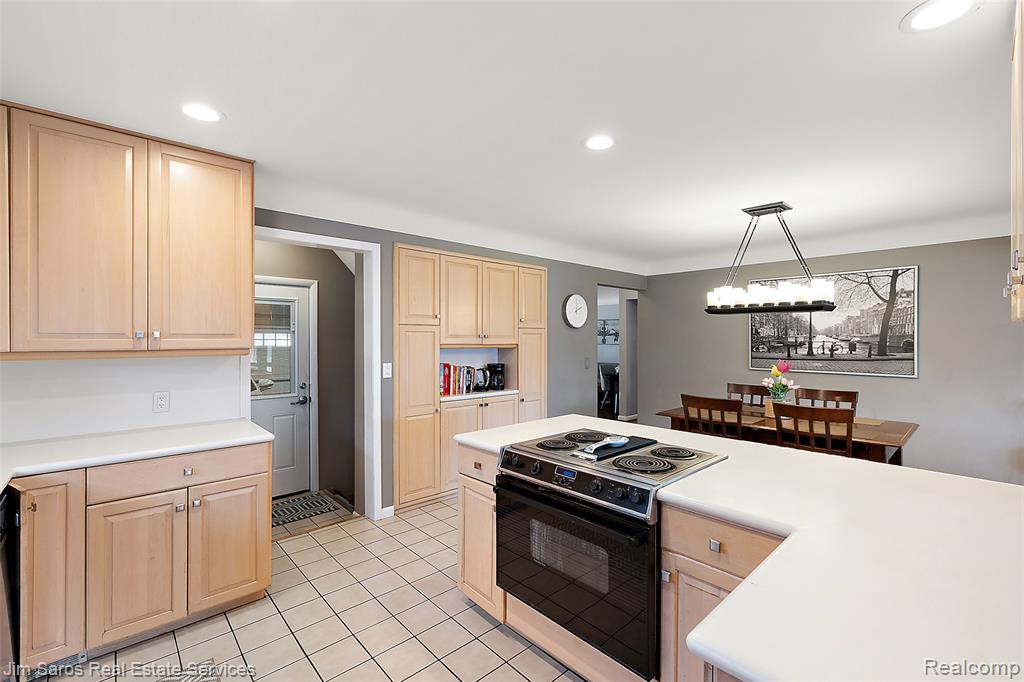 22416 Ardmore Park Drive, Saint Clair Shores, MI 48081 — Photo 14