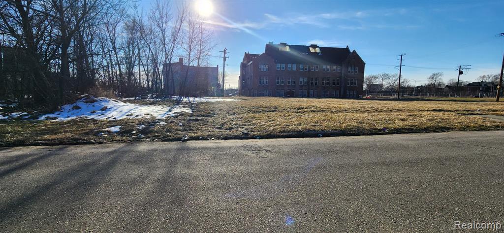 3466 LINCOLN Street, Detroit, MI 48208 — Photo 10