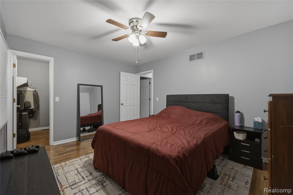 41781 King Edward Court, Clinton Twp, MI 48038 — Photo 15