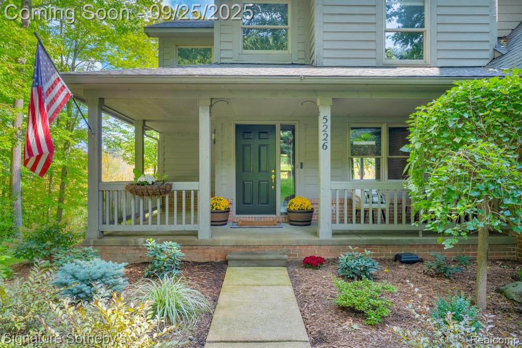 5226 Forest Valley Drive, Clarkston, MI 48348 — Photo 3