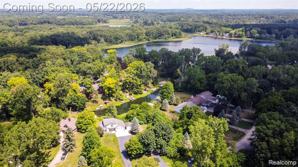 1398 BEAVERBROOK Drive, Holly, MI 48442 — Photo 50