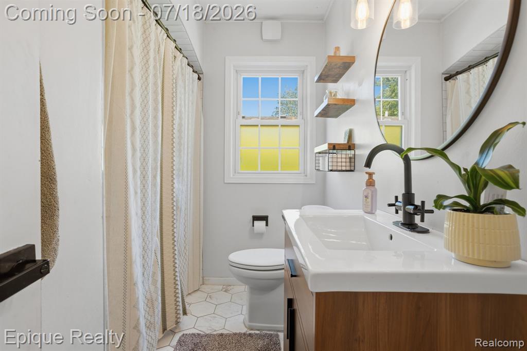 1206 Hawthorne Road, Grosse Pointe, MI 48236 — Photo 8