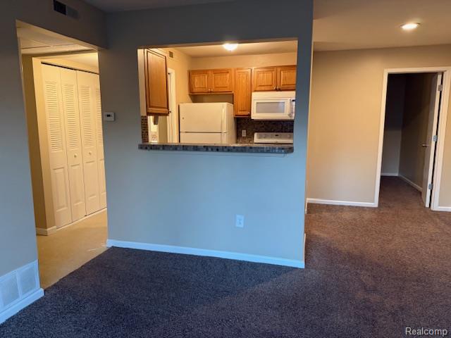 831 BLOOMFIELD VILLAGE Boulevard, Auburn Hills, MI 48326 — Photo 16