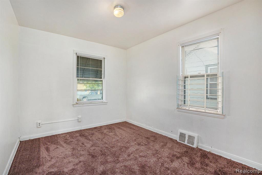 8114 Roselawn Street, Detroit, MI 48204 — Photo 9