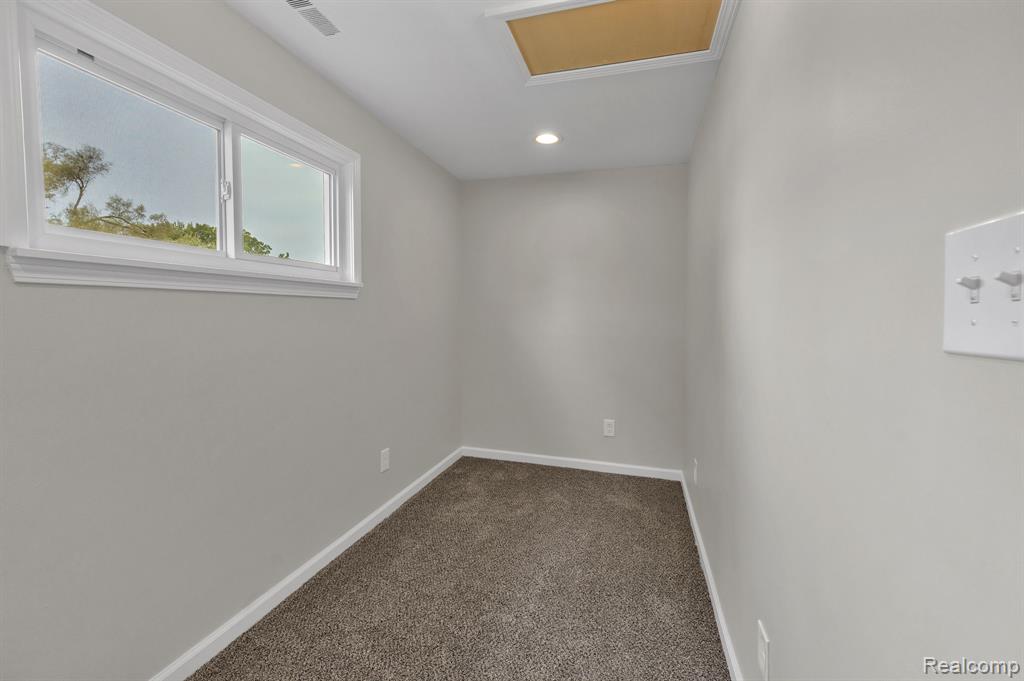 3043 Green Street, Lincoln Park, MI 48146 — Photo 29