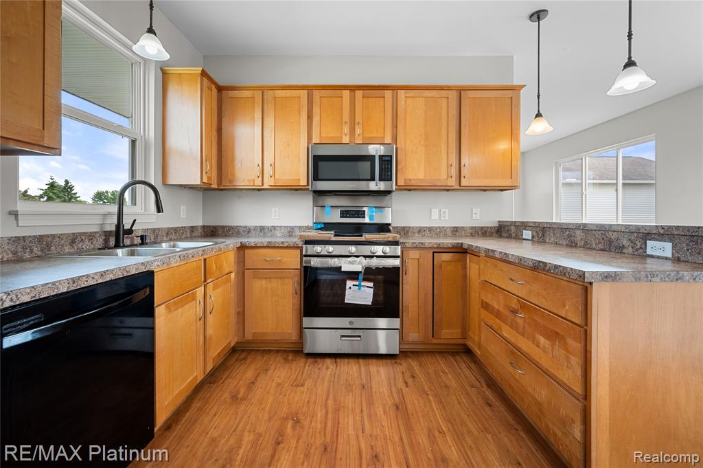 6327 Saint Charles Pass, Swartz Creek, MI 48473 — Photo 16
