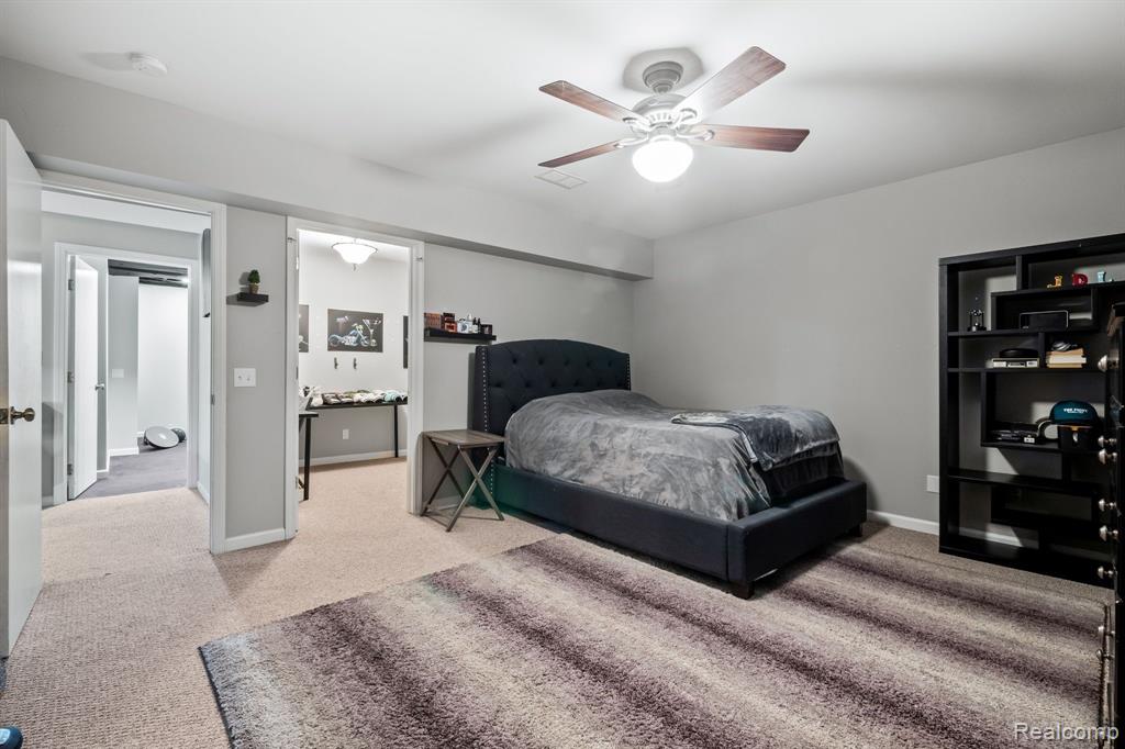 7111 Elder Court S, West Bloomfield, MI 48324 — Photo 40
