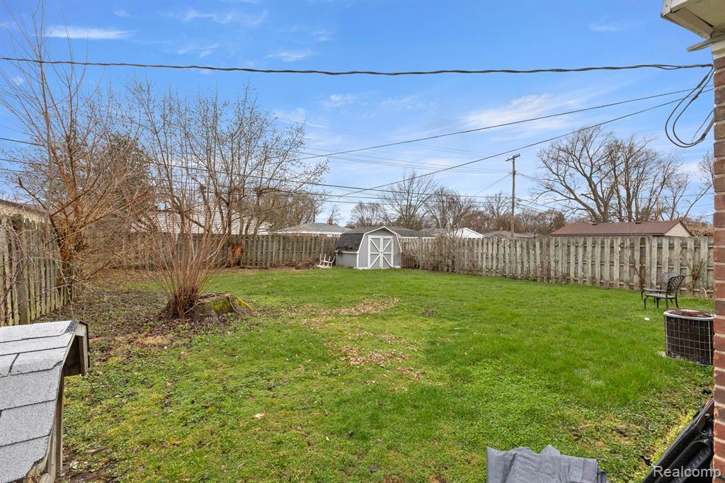9424 POLK Street, Taylor, MI 48180 — Photo 25