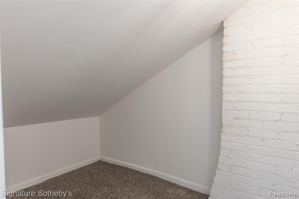 11104 Cloverlawn Street, Detroit, MI 48204 — Photo 18