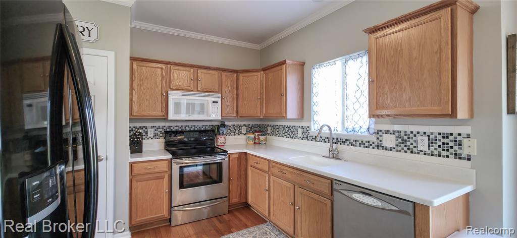 829 Star Drive, Davison, MI 48423 — Photo 11