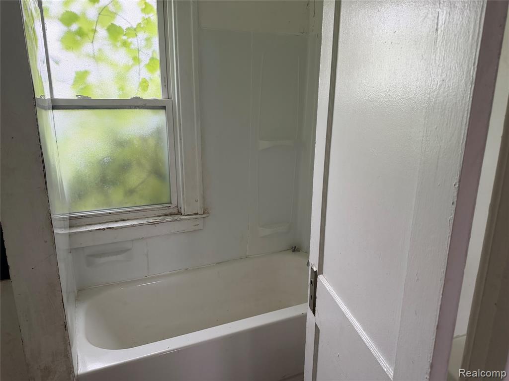 8647 ELLSWORTH Street, Detroit, MI 48238 — Photo 9
