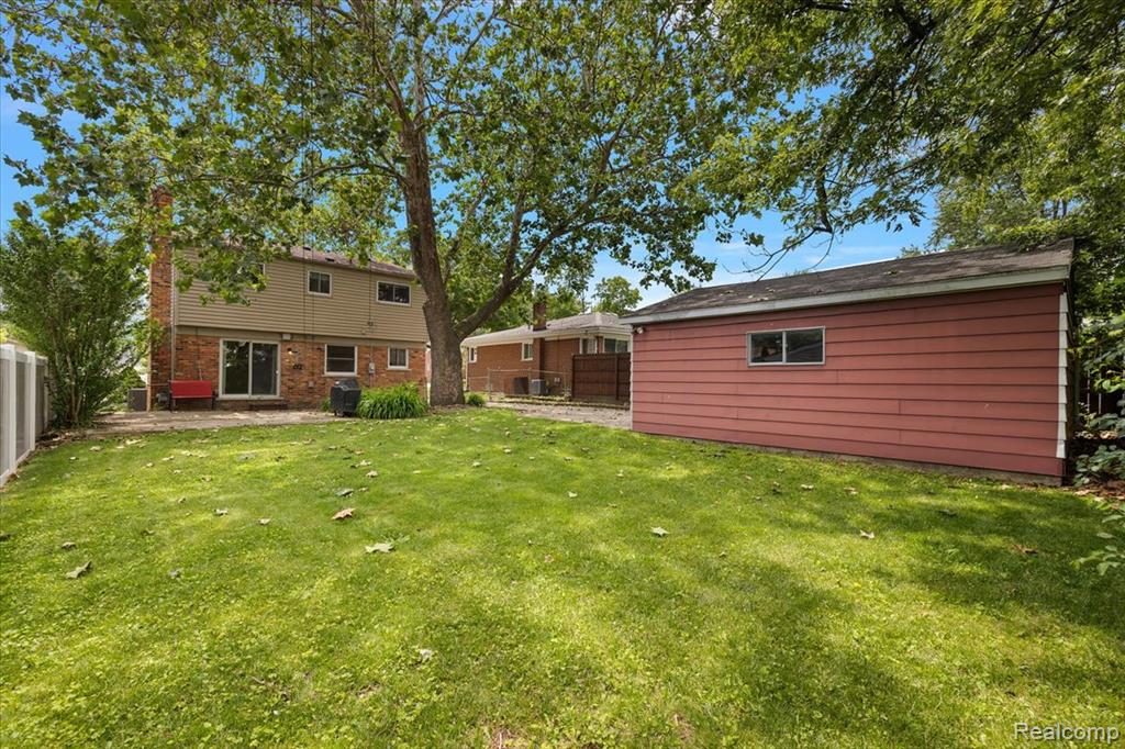 754 W Baker Avenue, Commerce Twp, MI — Photo 39